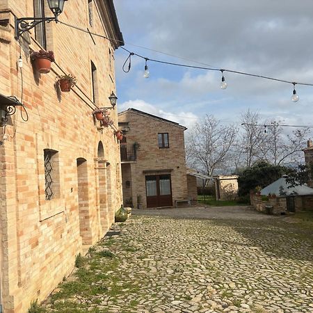 Гостевой дом I Sassi Di San Giuseppe Montegiorgio Экстерьер фото